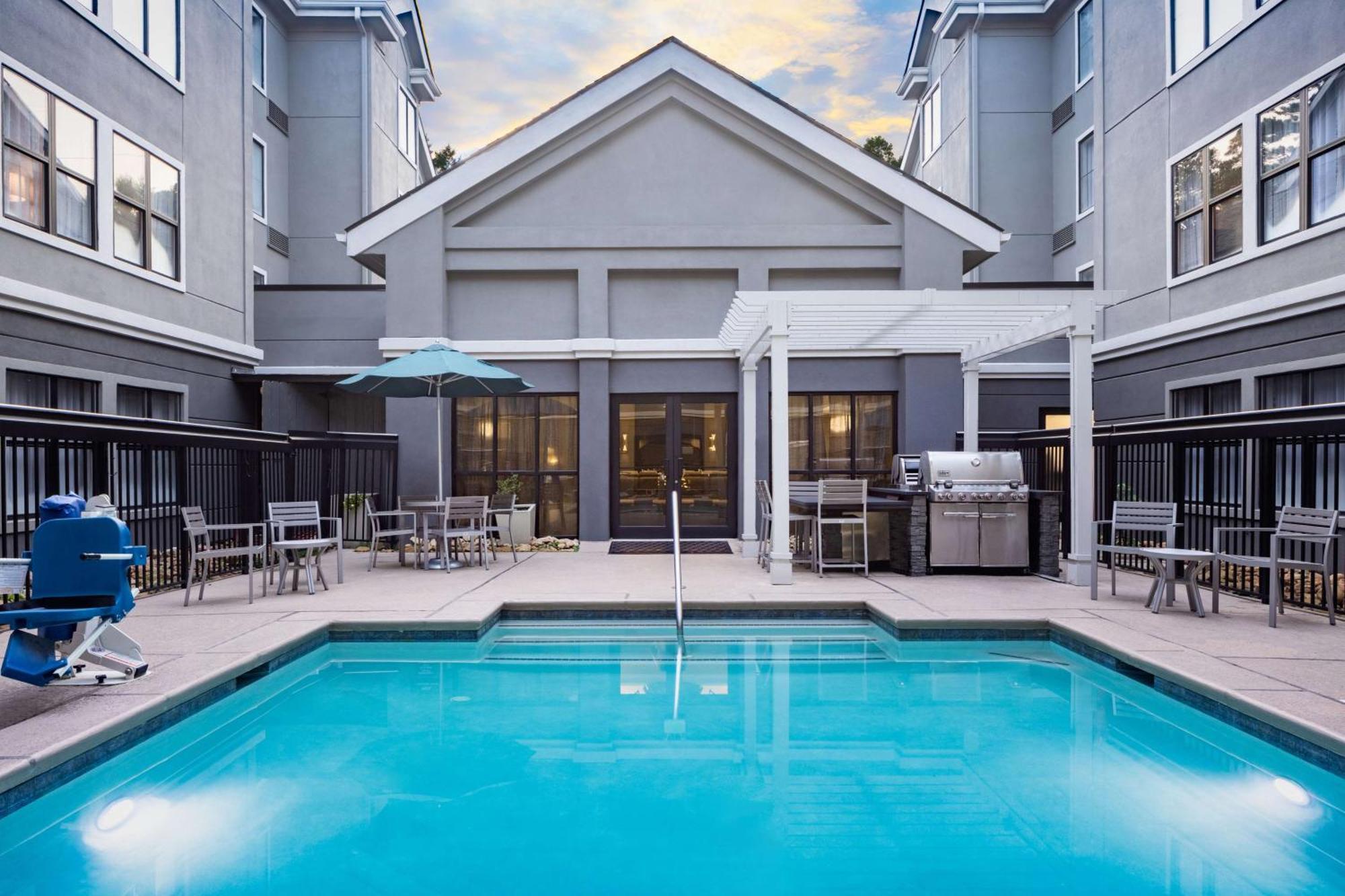 Homewood Suites By Hilton Atlanta Lenox Buckhead Exterior foto
